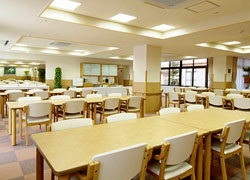 グッドタイムホーム・青葉田奈の食堂兼機能訓練室