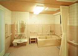 そんぽの家兵庫柳原の浴室