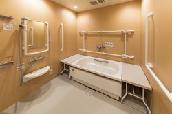 アズハイム城東公園の浴室イメージ