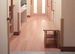 そんぽの家苗穂の居室玄関