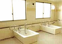 スマイリングホームメディス深谷の浴室(一般浴室)
