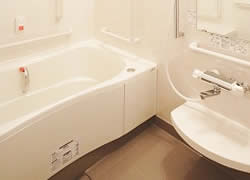 そんぽの家港南台の居室浴室
