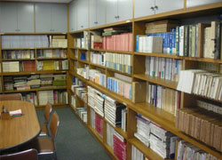 サンテルム延寿館の図書室
