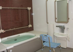 ル・レーヴ南浦和さくら館の個室浴室
