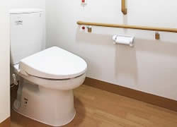 そんぽの家中野島ガーデンの居室トイレ