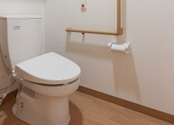 そんぽの家S江古田の居室トイレ
