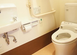 ヒューマンライフケア菅仙谷グループホームのトイレ