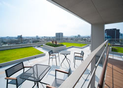 チャーム加古川駅前の屋上庭園