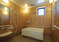 チャーム京都山科の浴室