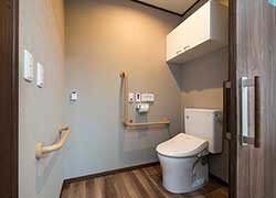 エイジフリーハウス千葉稲毛町の居室内トイレ