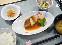 ホスピタルメント世田谷八幡山の食事(イメージ)