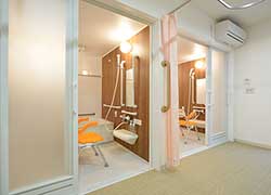 エイジフリーハウス堺浜寺の併設介護サービス浴室