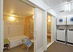 エイジフリーハウス尼崎大島の併設介護サービス浴室