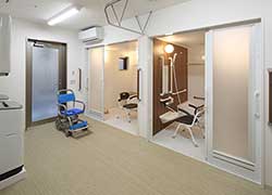 エイジフリーハウス京都三条大宮の併設介護サービス浴室