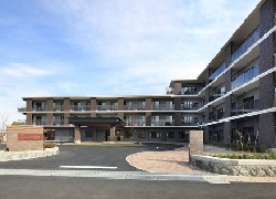 メヴィアン小金原の外観