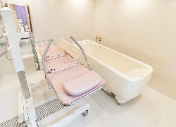 はなことば南戸塚の浴室