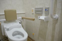 シニアの杜・越谷の居室トイレ